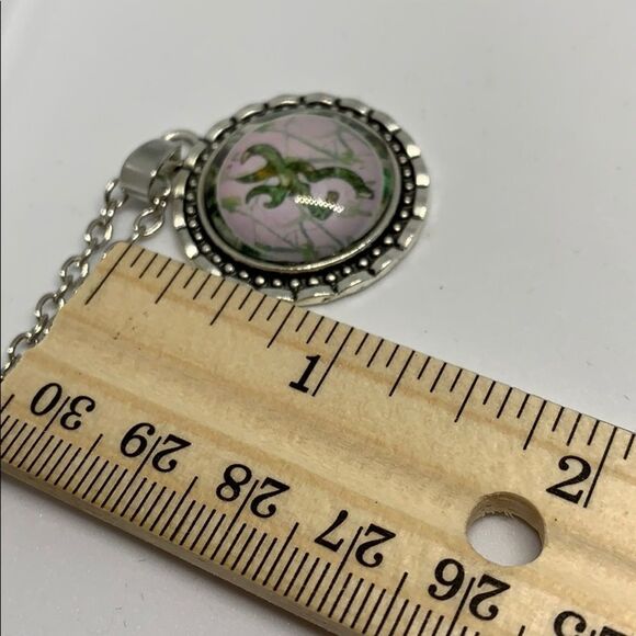 (U1) Browning Buck Necklace - Picture 5 of 5